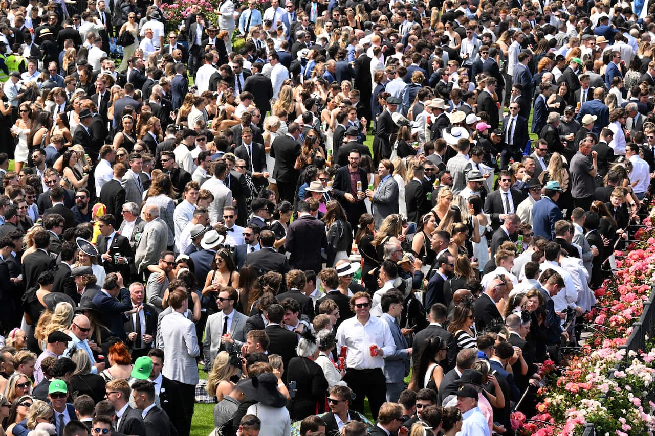 RACING DERBY DAY