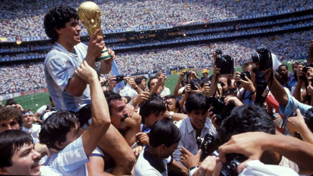 Maradona.jpg