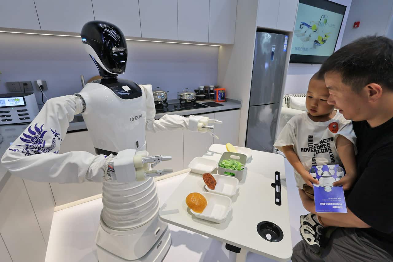 China: Robot Mall in Beijing