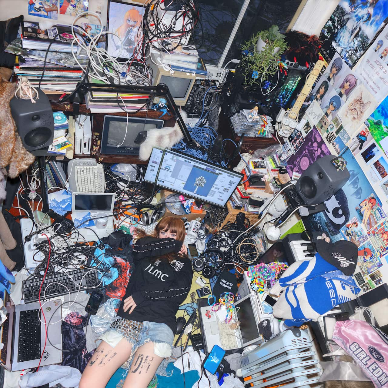 Artwork by Aria Zarzycki.png