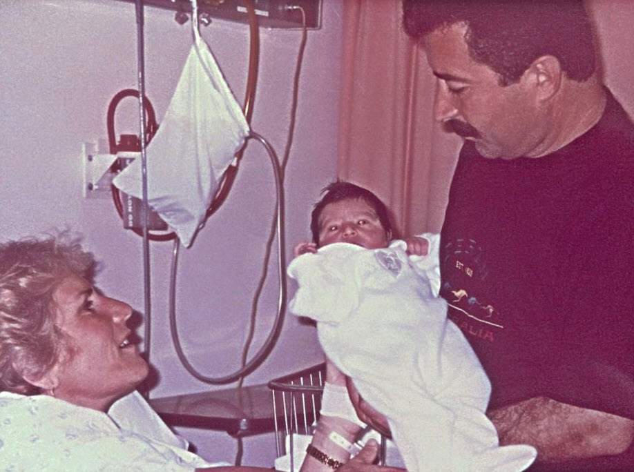 Donna&#39;s baby brother and parents in Perth.