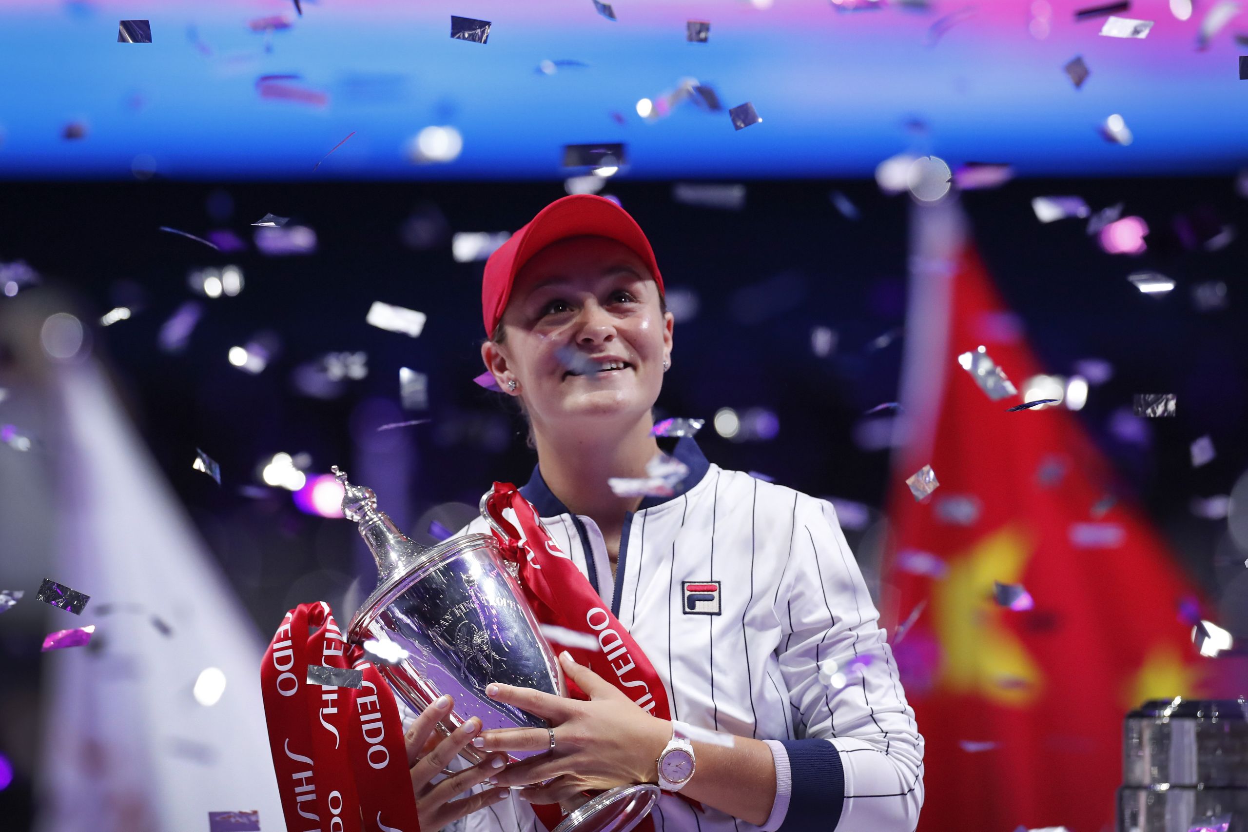 ASHLEIGH BARTY BECOMES A CHAMPION