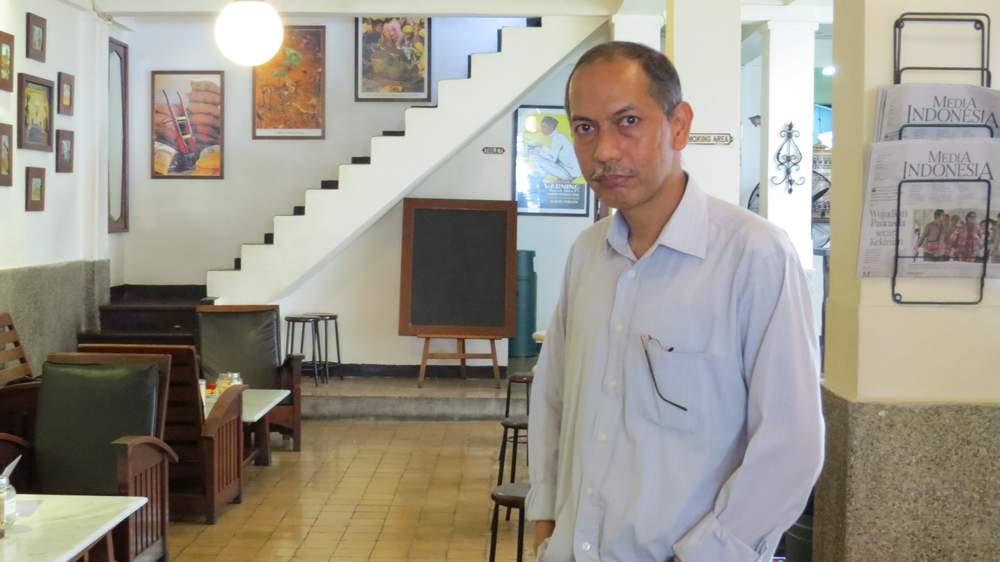 Former prosecutor and current commissioner of Indonesia’s State Prosecutor Oversight Commission, Ferdinand Andi-Lolo. (Photo: Deborah Cassrels) Former prosecutor and current commissioner of Indonesia’s State Prosecutor Oversight Commission, Ferdinand Andi-Lolo. (Photo: Deborah Cassrels)