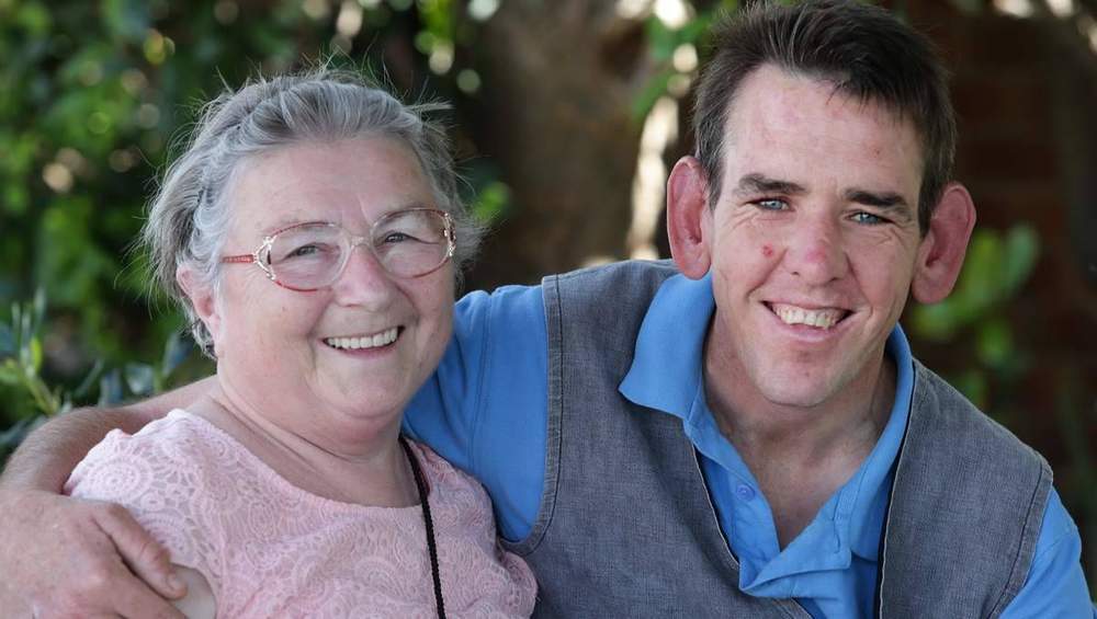 Wendy Cuneo and son David (Photo: Ryan Osland)