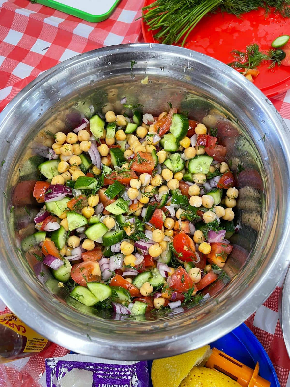 Chickpea salad with dill.jpg