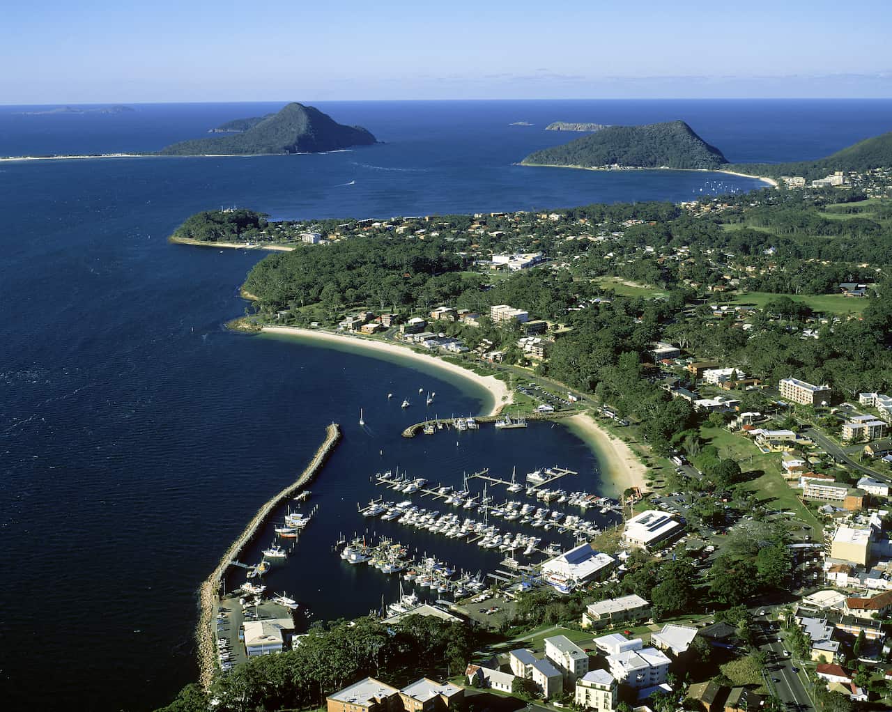 nelson bay, nsw (aerial)