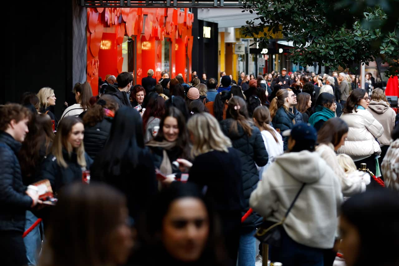 MECCA MELBOURNE STORE OPENING