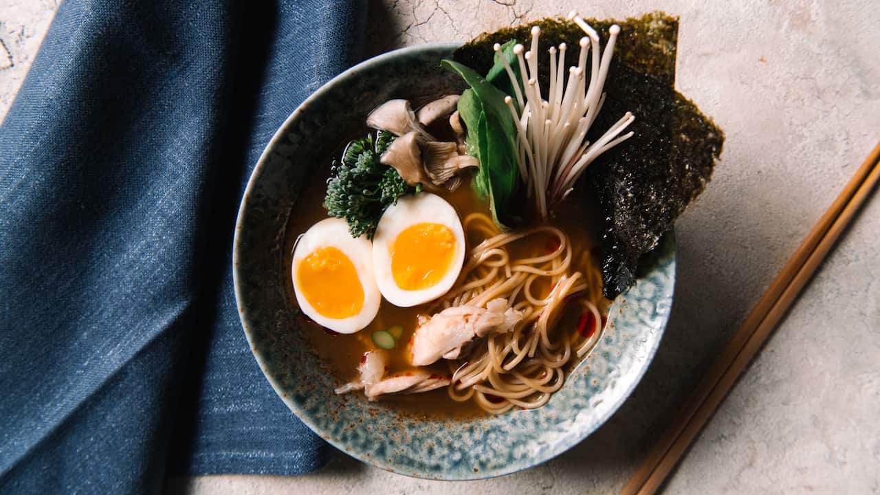 Crocodile ramen