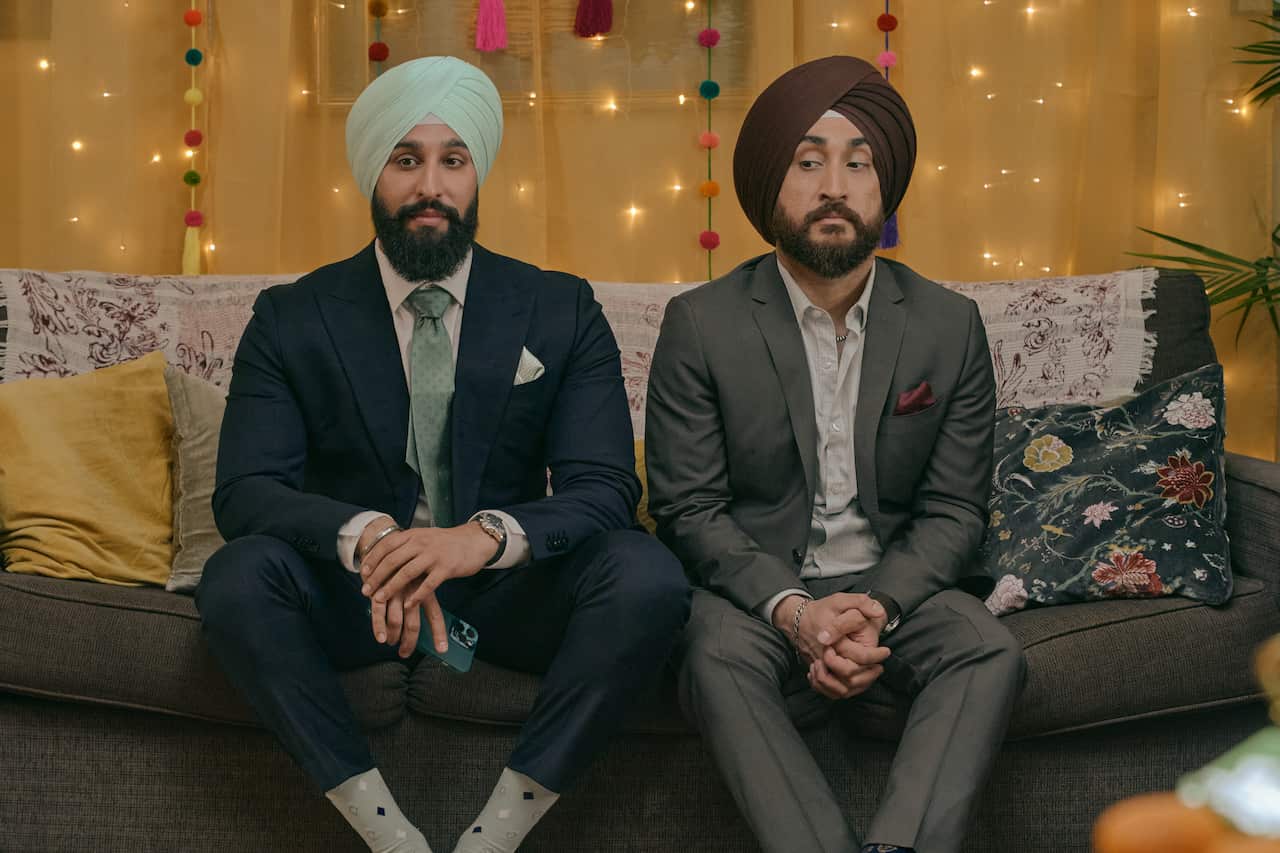 Sukhman Gill (Jaspreet) and Jasmeet Raina (Jasmeet) in Late Bloomer season 1.