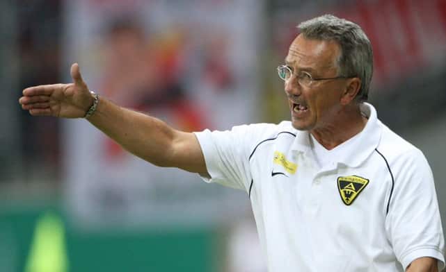 BUNDESLIGA-COACHING-1.jpg