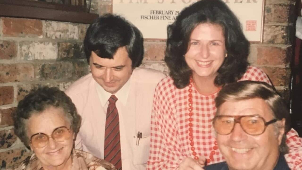 Rosalba con i genitori.jpg