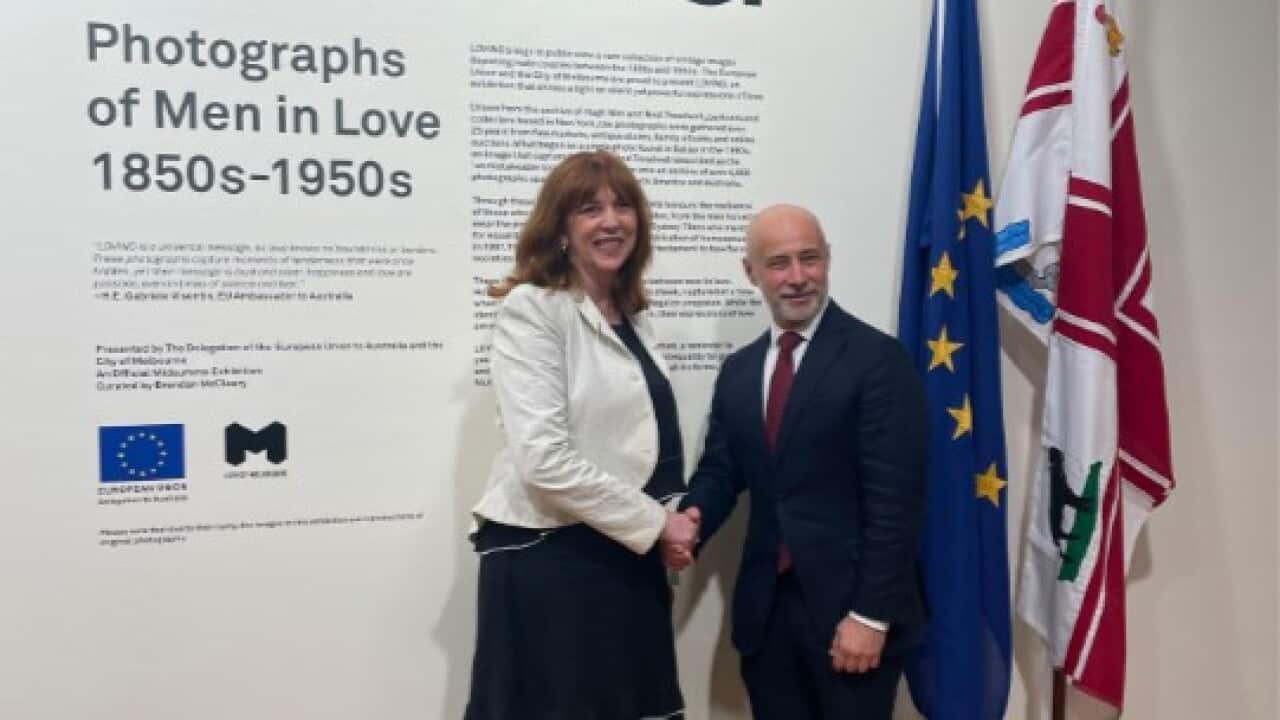La governatrice del Victoria Margaret Gardner insieme all'ambasciatore dell'Unione Europea Gabriele VIsentin.