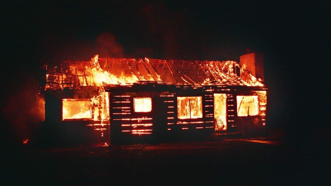 Burning house - Pixabay