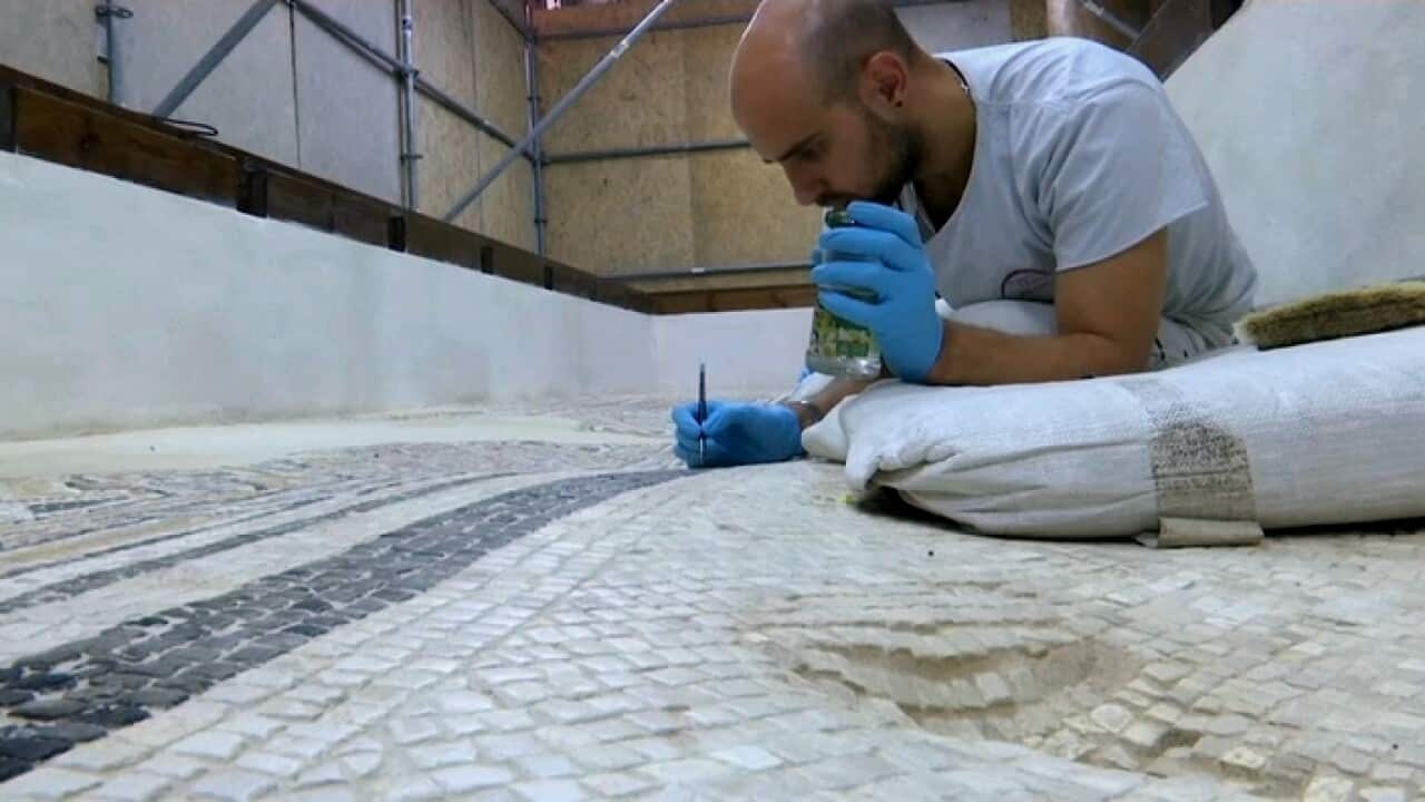 Conservationists working on mosaics in Bethlehem's Church of the Nativity