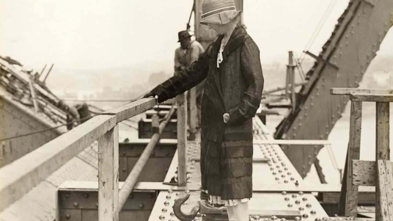 sydney harbour bridge bradfield photo
