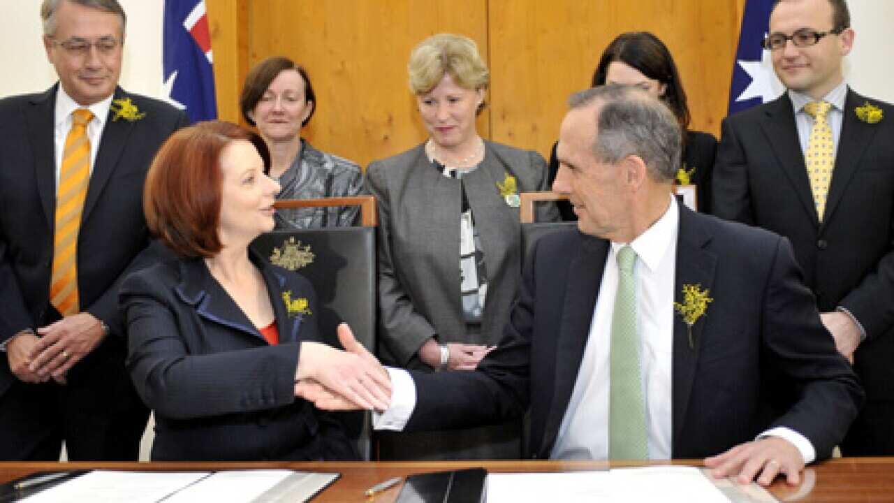 Greens_Labor_BROWN_GILLARD_AAP_B_1000238831