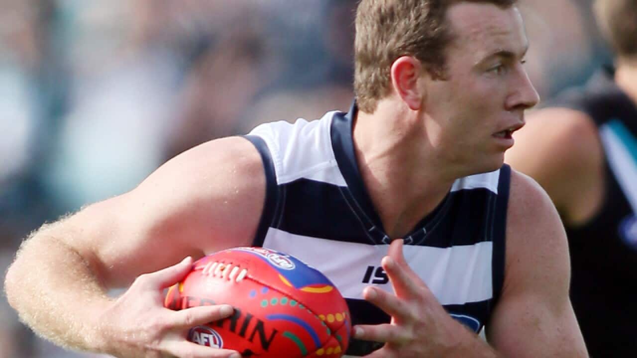 Geelong defend snap-kick method