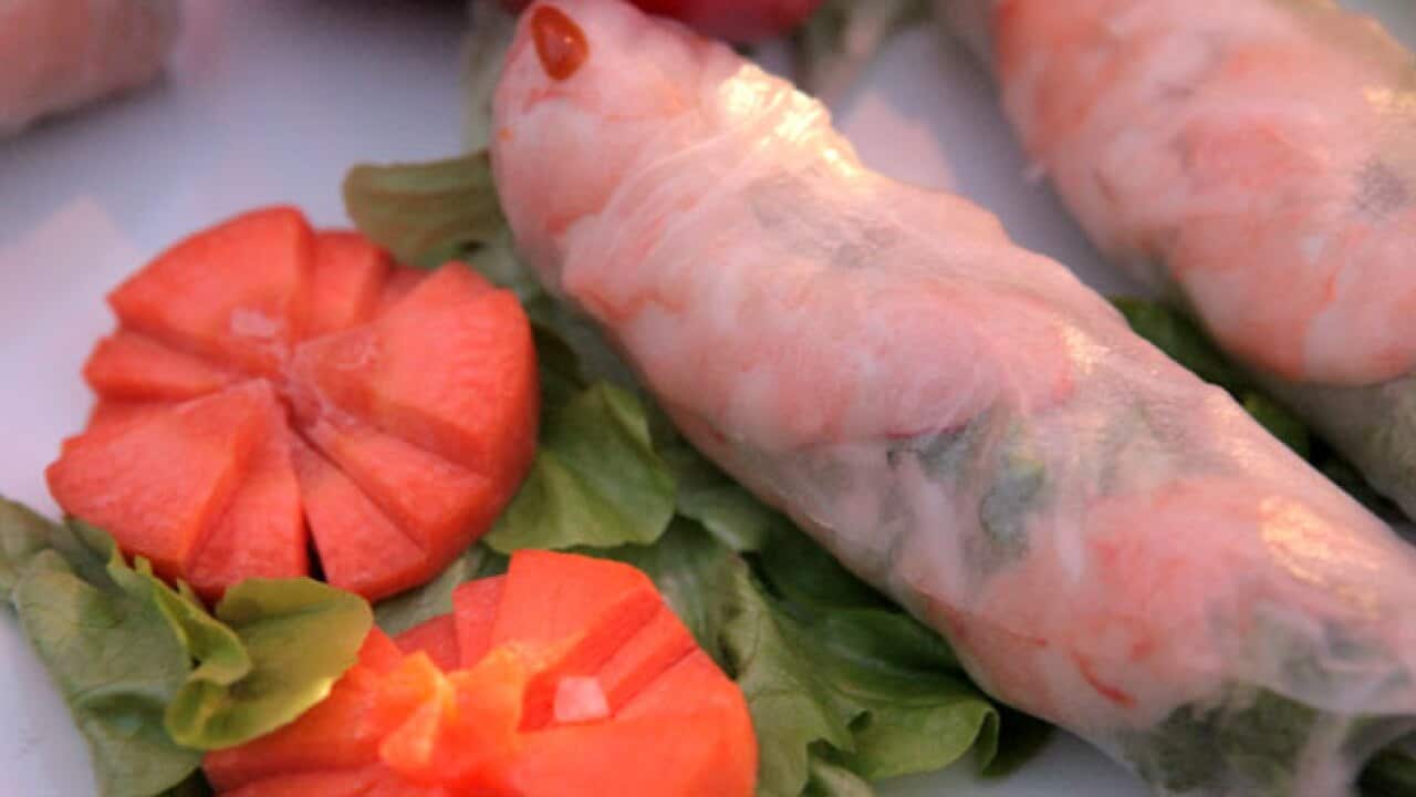 Ricepaper-roll2_1200125069