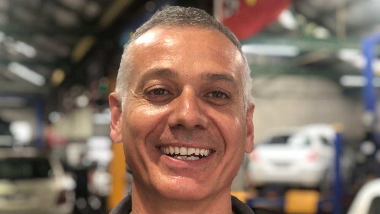Mechanic Spiros Xenos (SBS)