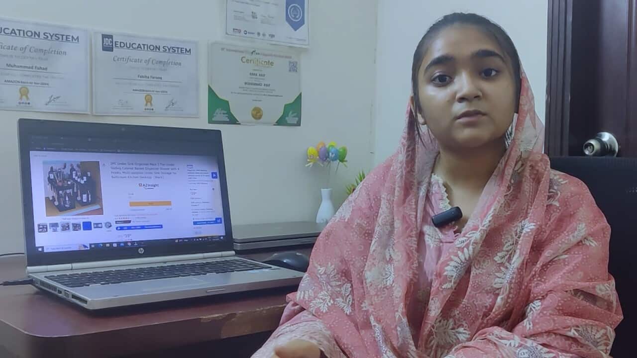 16-year-old Fabiha Farooq Chhipa, who teaches work at Amazon at the age of learning