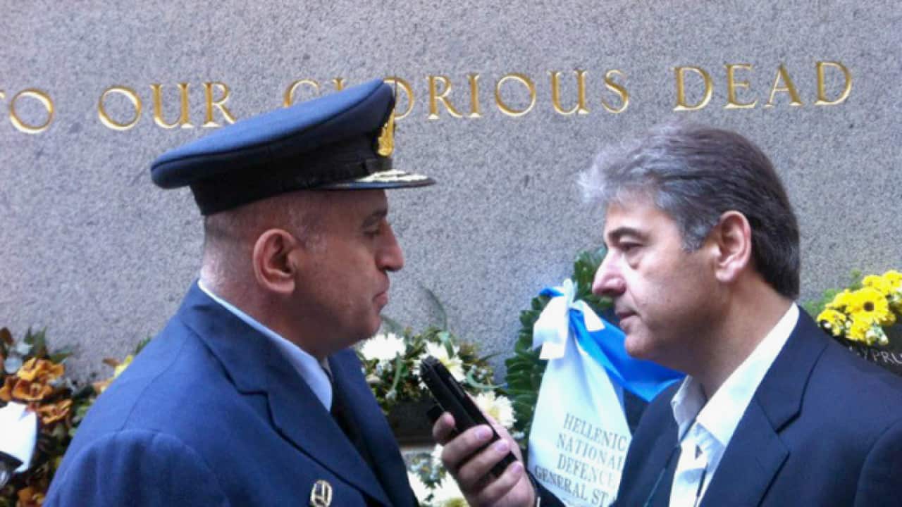 Συνομιλία Θέμη Καλλού με τον αντιπτέραρχο Νικόλαο Χριστόπουλο