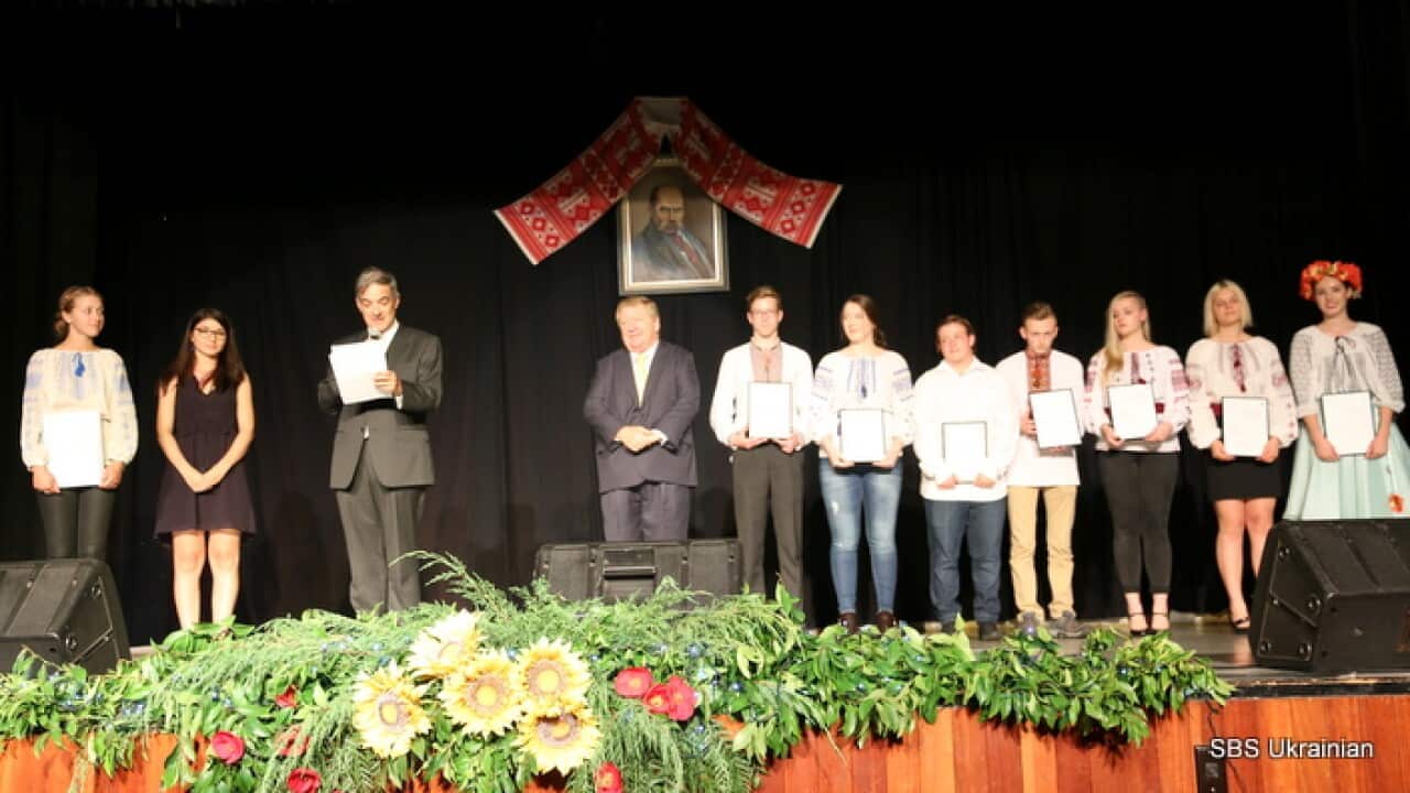 Ukrainian Language Scholarships and Encouragement Awards and prize certificates were presented to recipients in Melbourne.