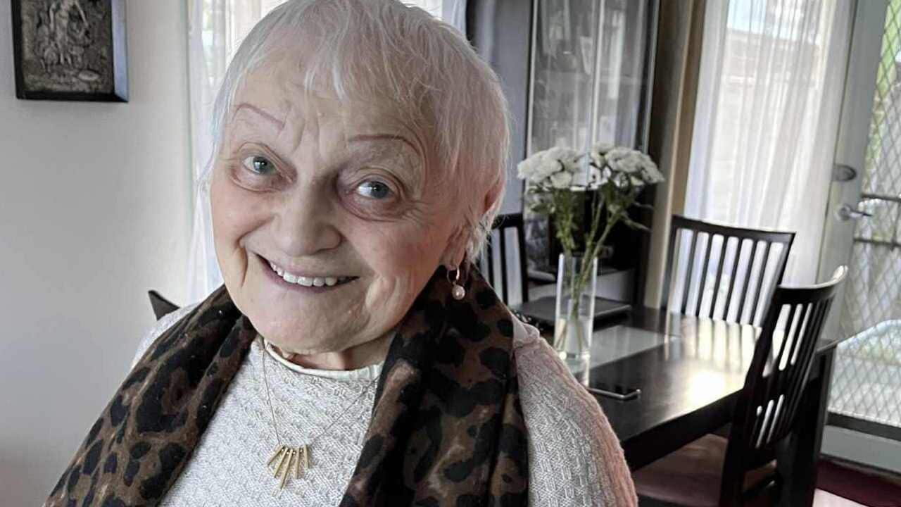 Lucy1022.jpg