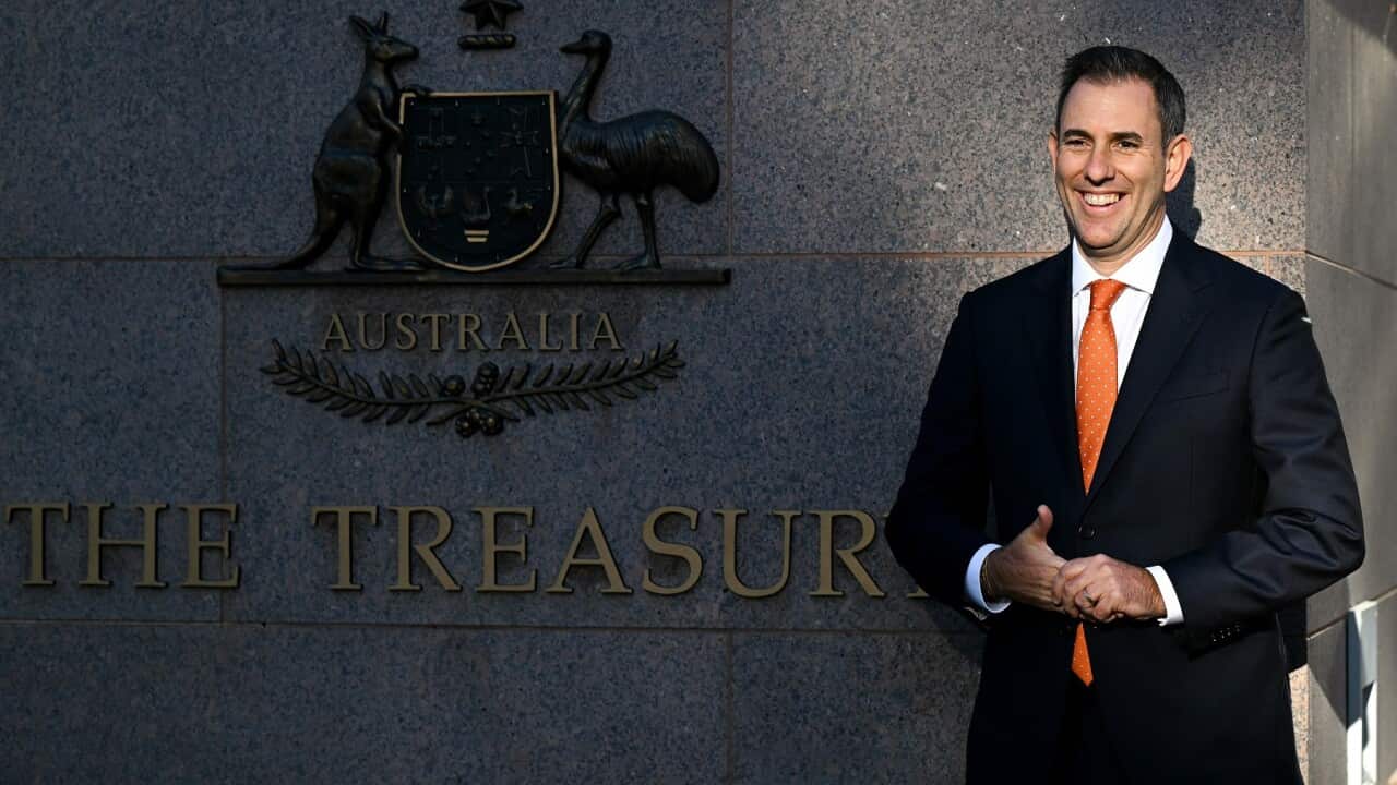 BUDGET23 JIM CHALMERS PORTRAIT