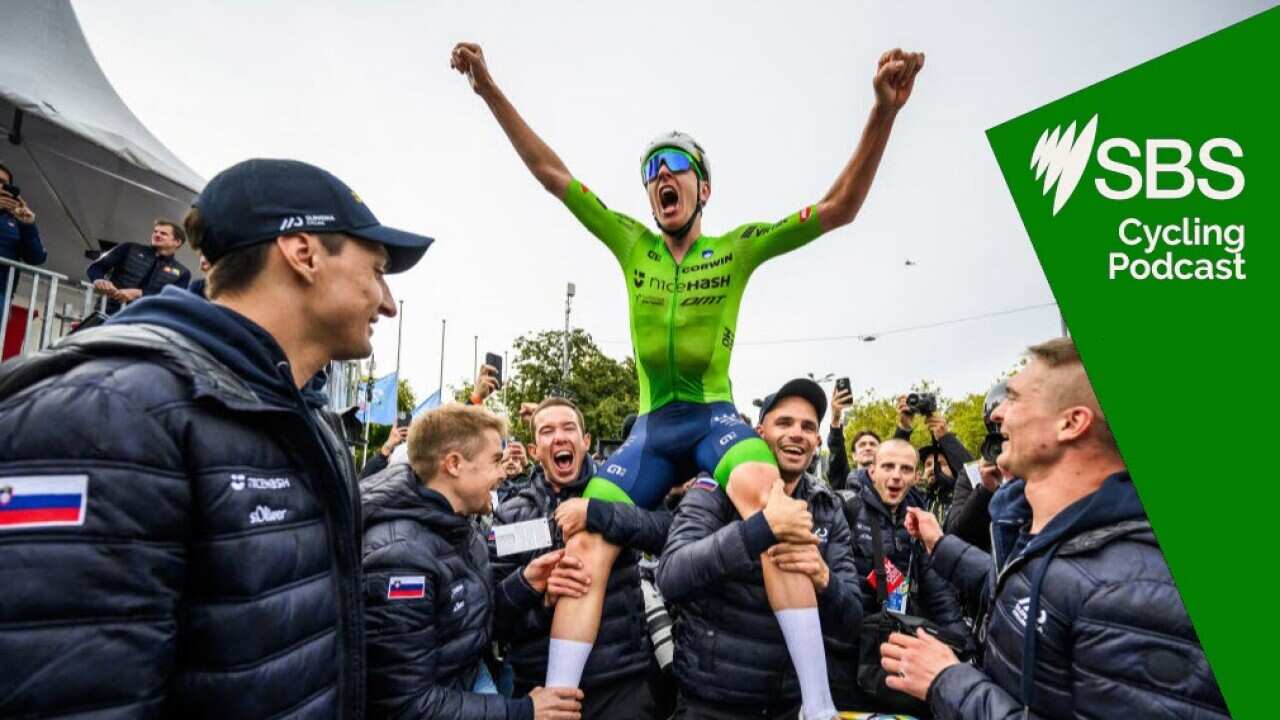  Slovenia's Tadej Pogacar celebrates with his team after winning the men's Elite Road Race cycling event during the UCI 2024 Road World Championships, in Zurich, on September 29, 2024. (Photo by Fabrice COFFRINI / AFP) (Photo by FABRICE COFFRINI/AFP via Getty Images)