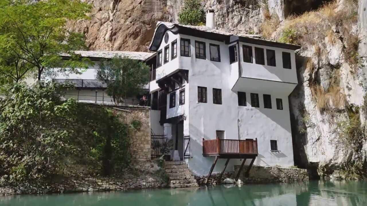 Buna.jpg