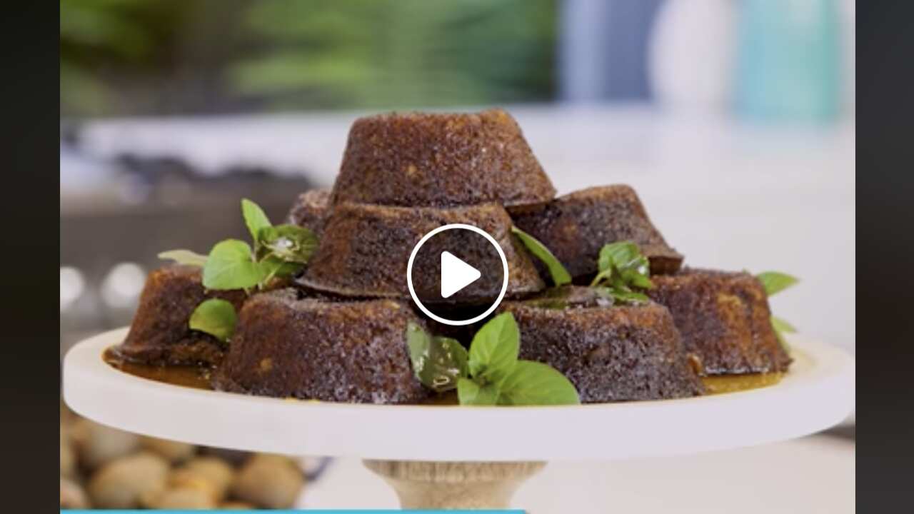 Macadamia & mandarin cake