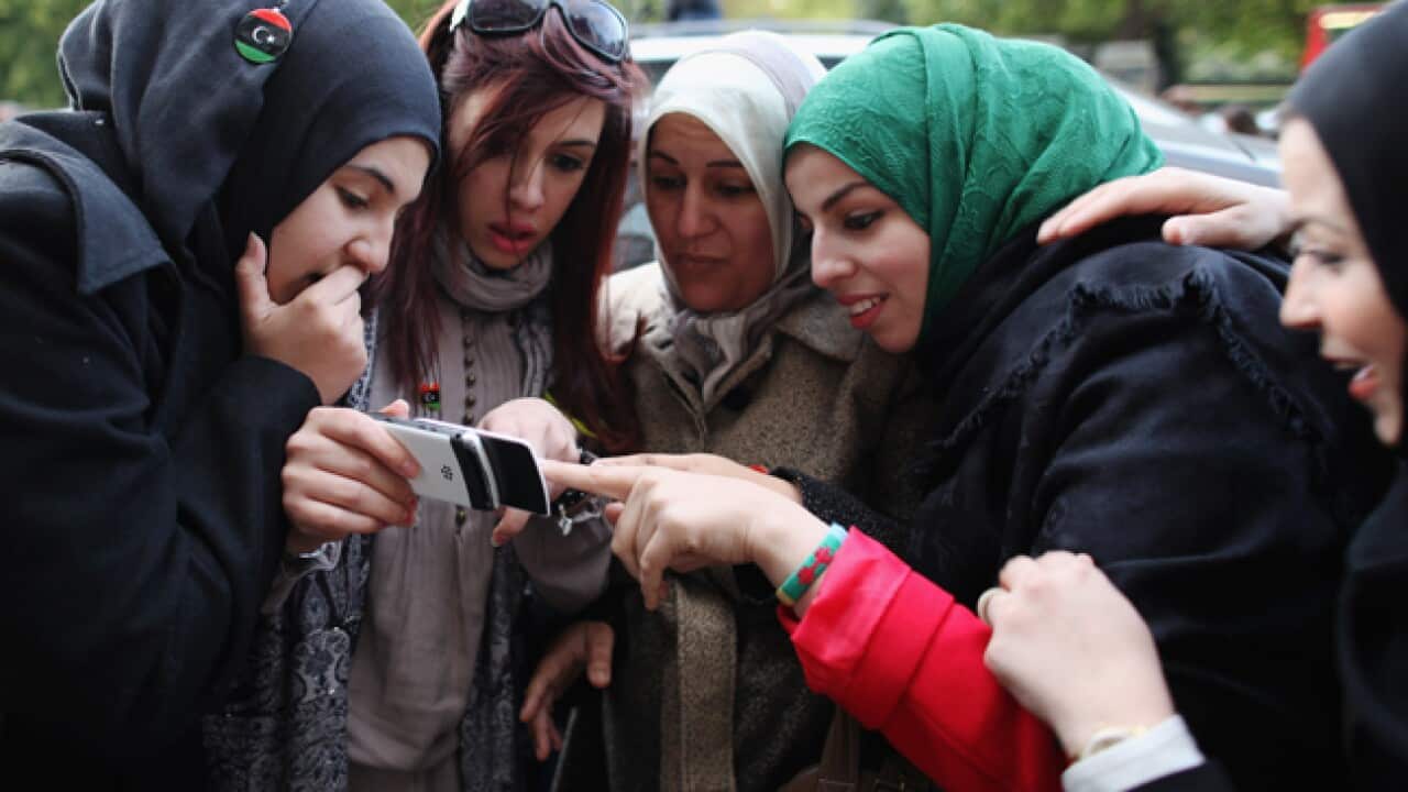 Libyan_women_uk_111021_B_getty_1893344517