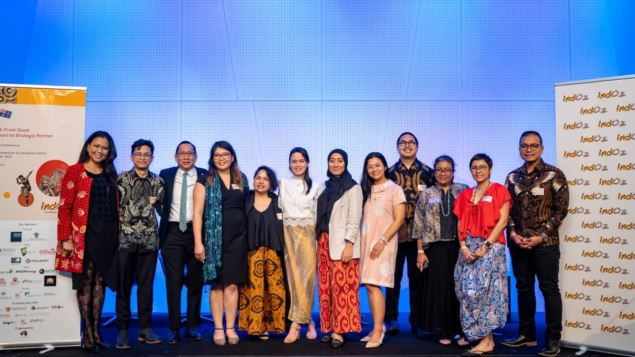 Ghassani Swaryandini (2nd from the right) with the Committee of IndOz Conference 2021 in Brisbane.