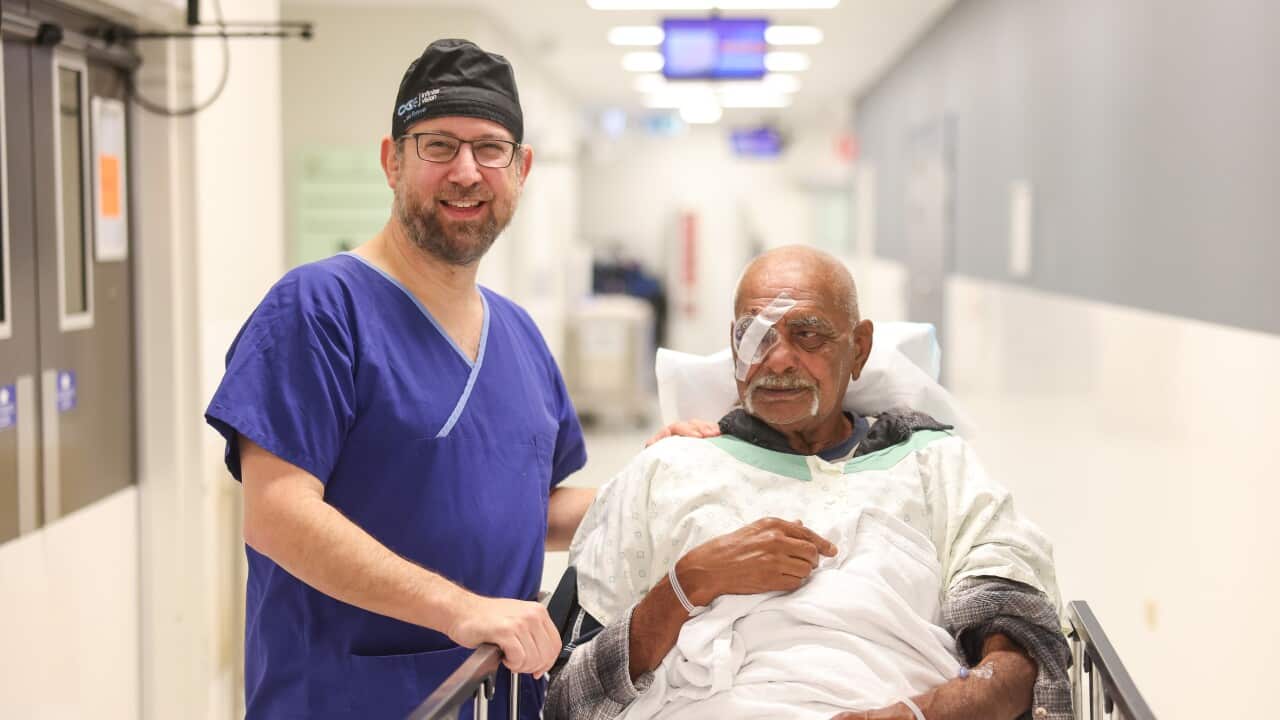 Dr Jon Farrah with patient Ian Delaney. Photo Peter Wallis.jpg