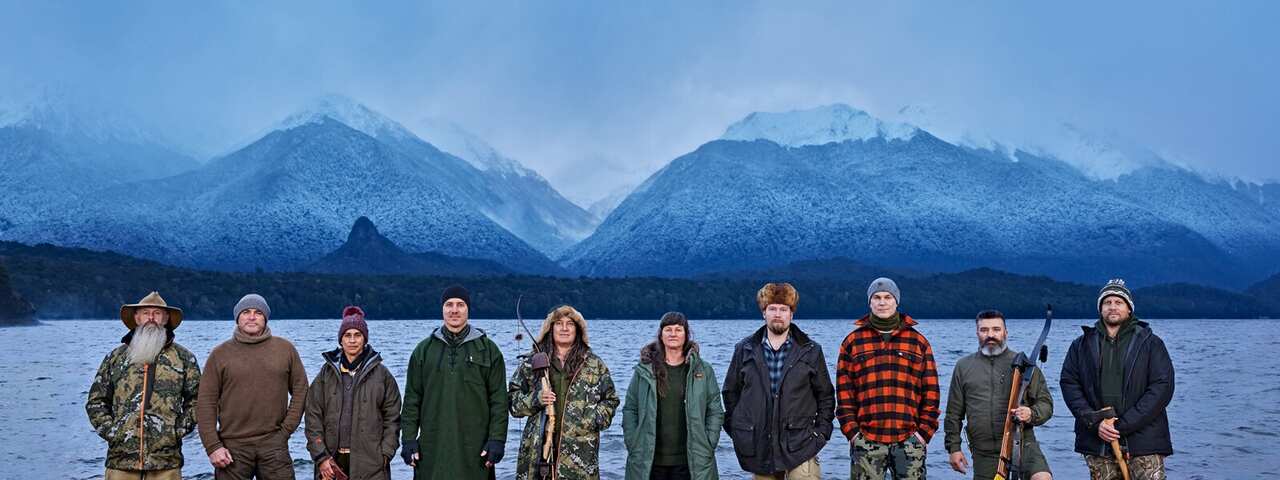 Alone Australia S2_L-R Rick, Mike, Leanne, Chace, Suzan, Tamika, Krzysztof, Andreas, Jack, Jason 2000px.jpg