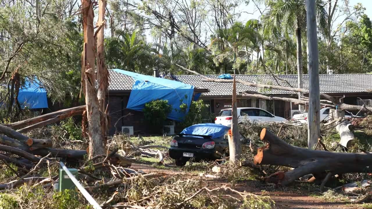 Hundreds of Gold Coast homes have been damaged in the storms including dozens with serious damage Source AAP Jason O'Brien.png