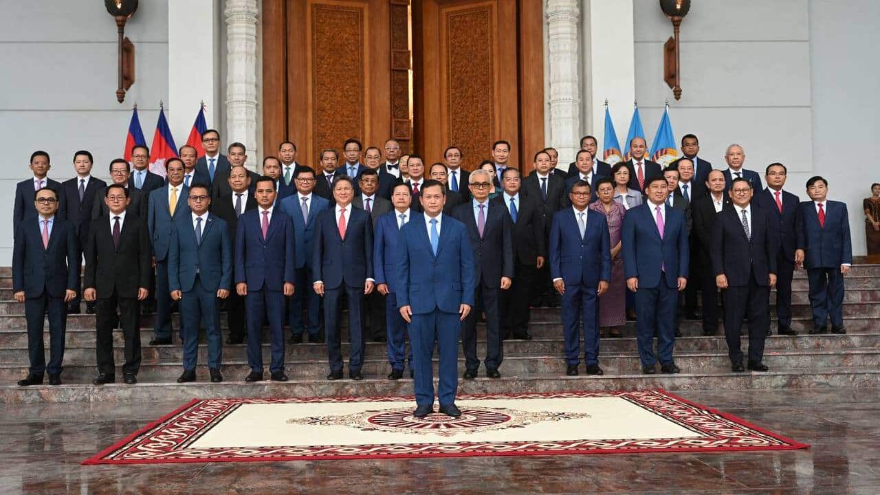 Cambodia new government cabinet.jpg