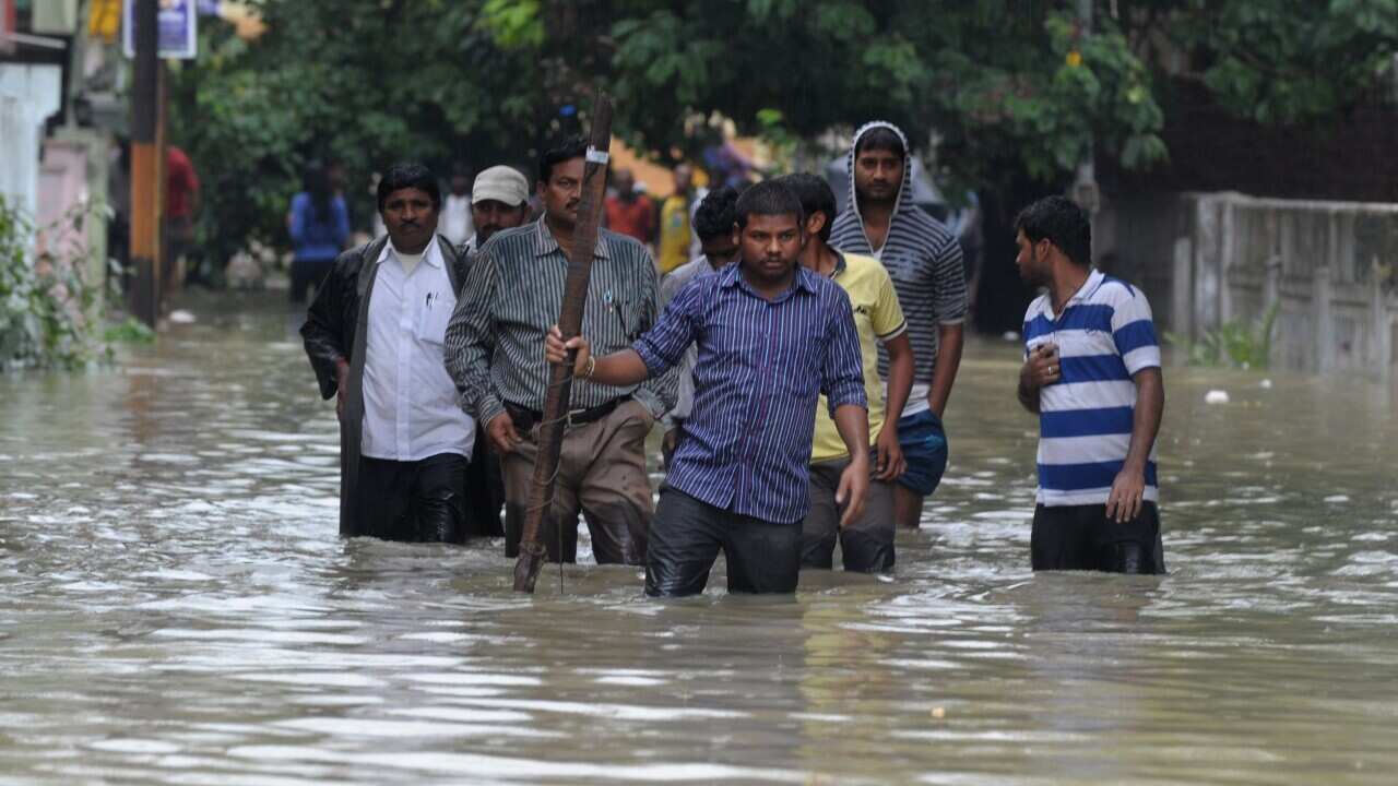 Flood india_131026_AAP.JPG