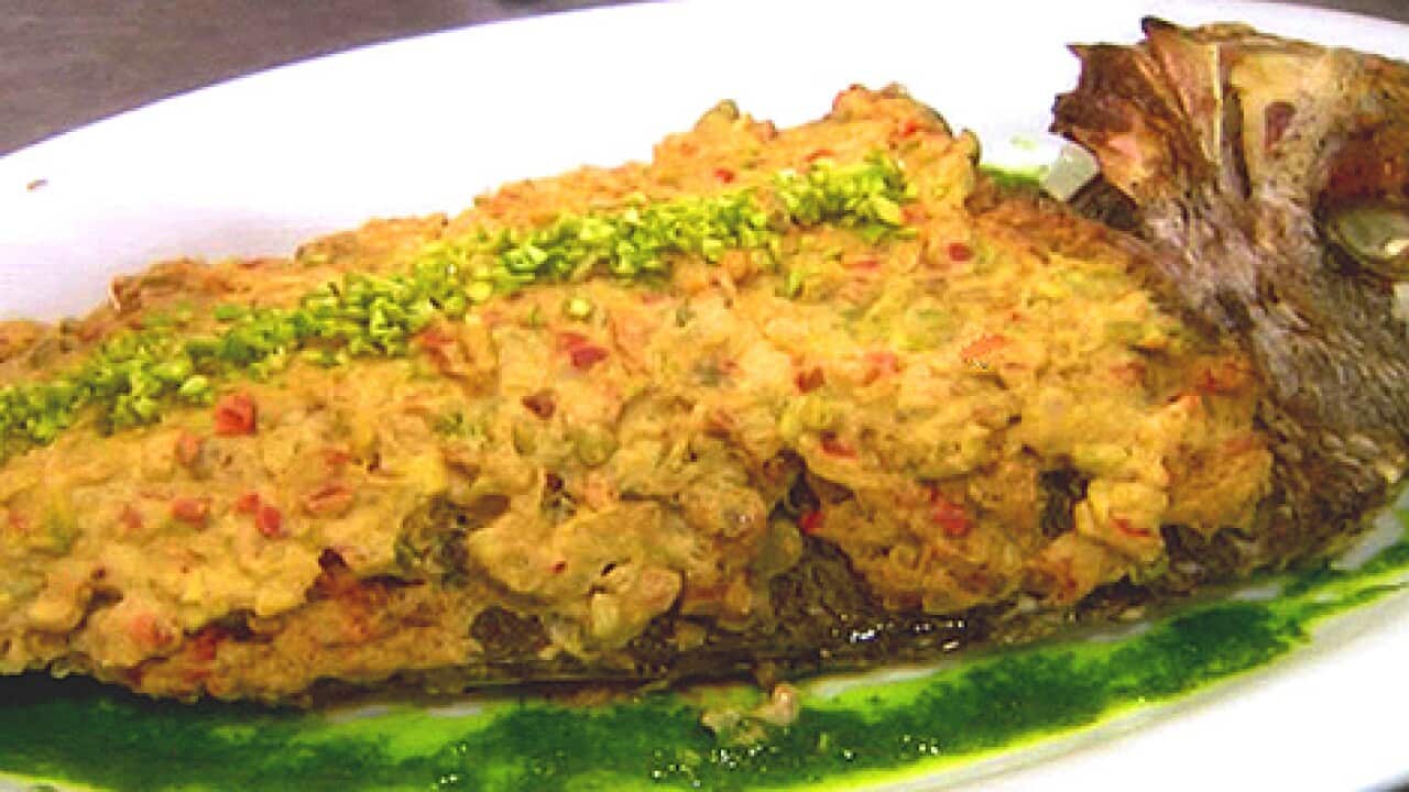 Samke-harra-(baked-fish-wit