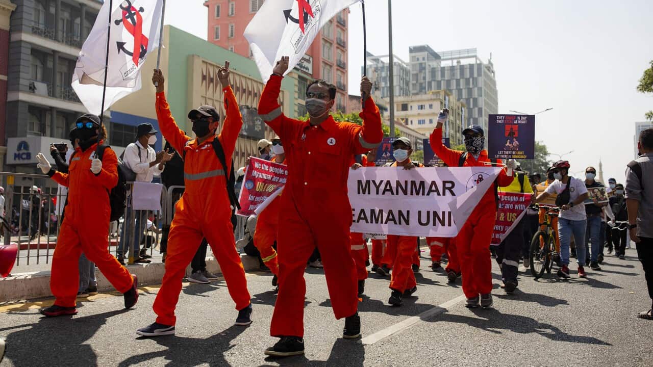 ဖက်ဒရယ်ဒီမိုကရေစီလမ်းစဉ်ကြားက ပြည်သူမျှော်တဲ့ အစိုးရ