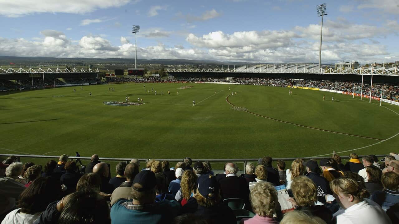 AFL - Hawthorn v Fremantle