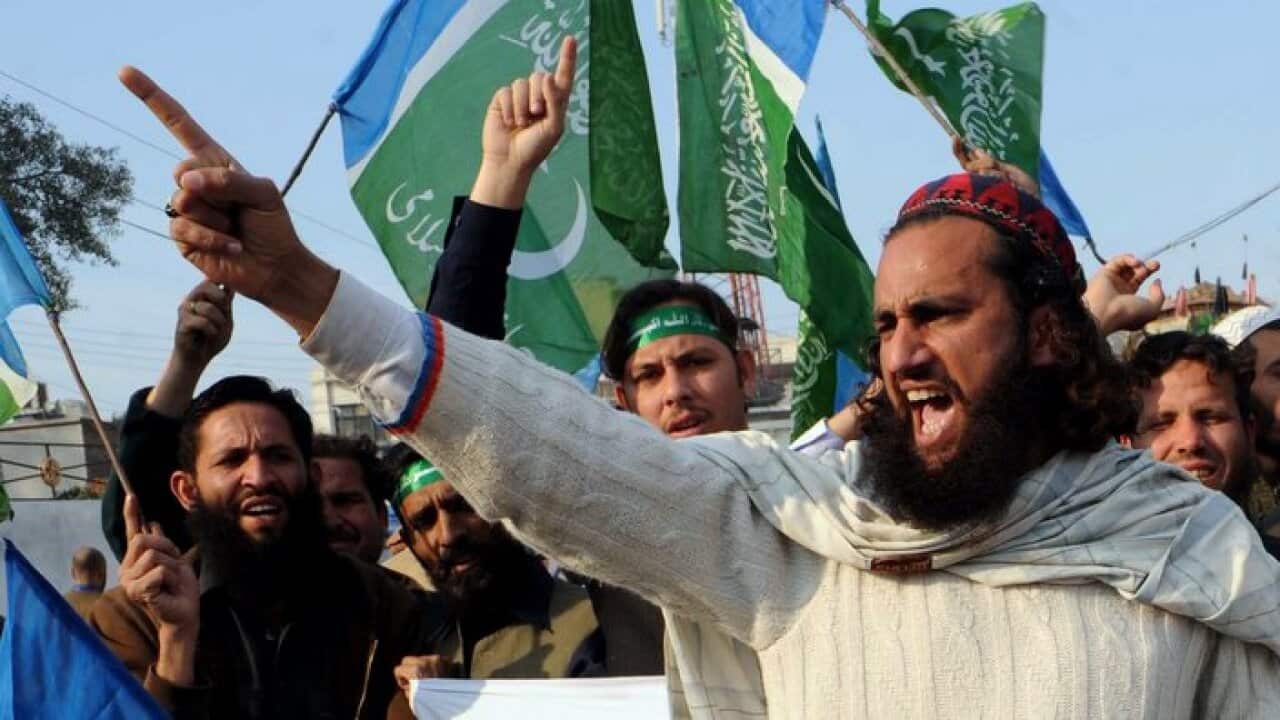 Activists of Pakistan religious party Jamaat-e-Islami protest