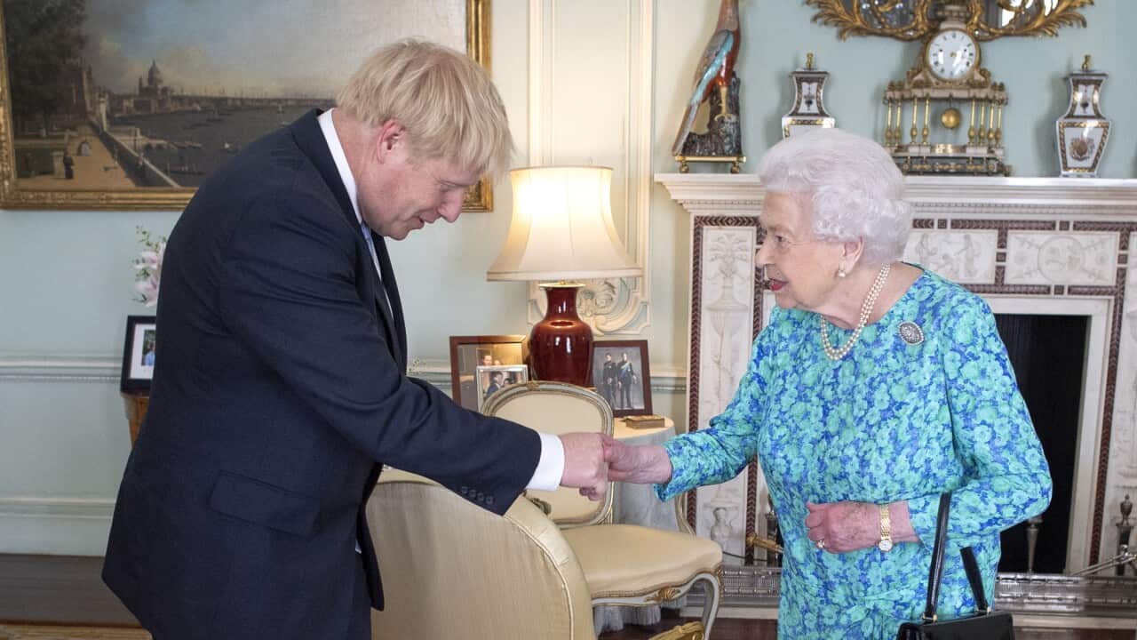 Queen and Boris Jonhson