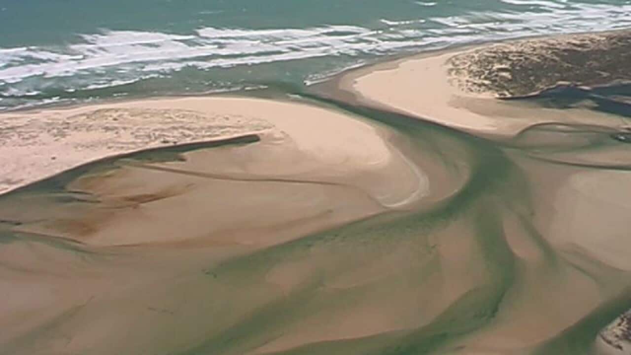 fresh water flowing through the mouth of the River Murray