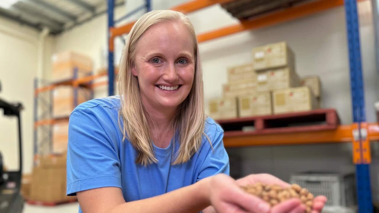 Laura Hindson makes dairy-free milk from tiger nuts (SBS Scott Cardwell).jpg