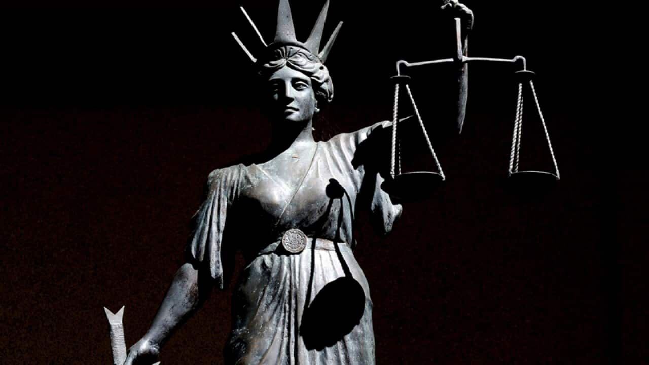 The statue of justice.