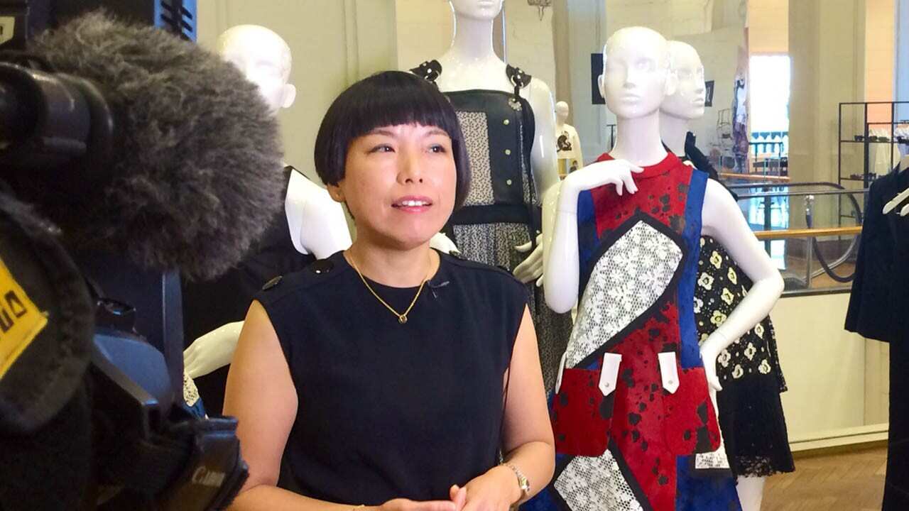 Retailers target Chinese shoppers