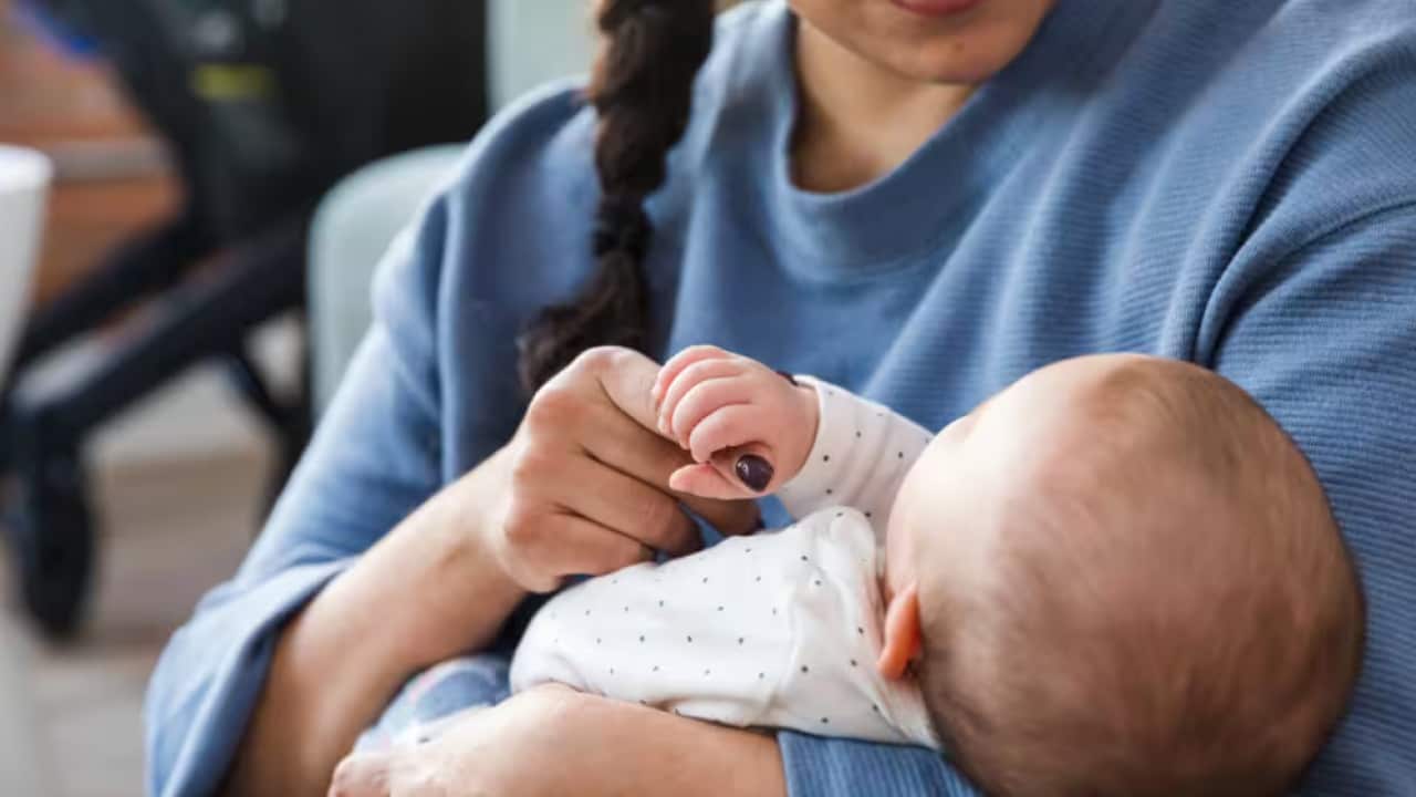 SBS新闻快报】澳洲孕妇婴儿将可免费接种RSV疫苗| SBS Chinese