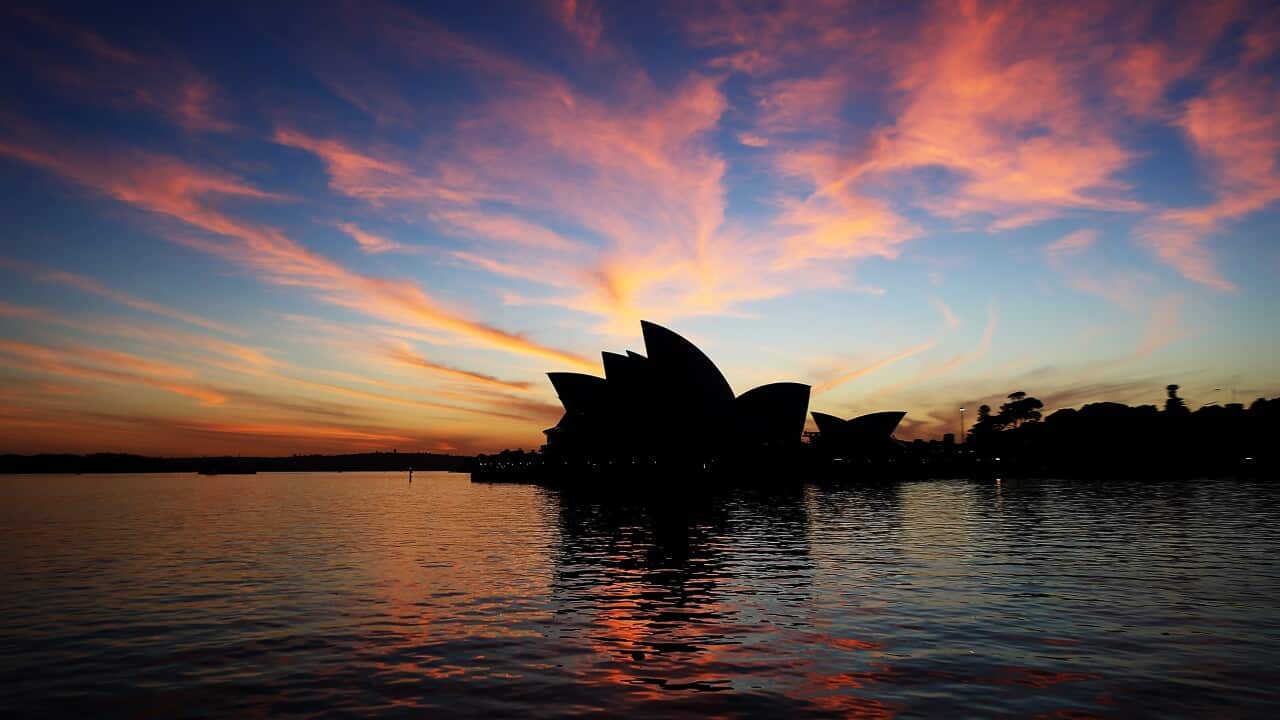 silhouette_131018_getty.jpg