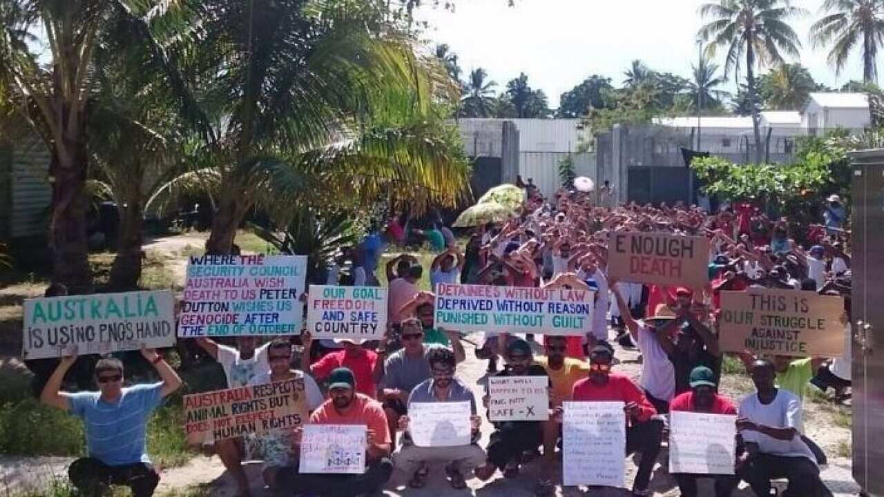 Manus protest